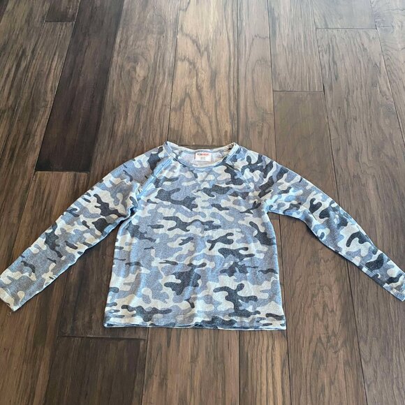 Boys Size 5/6 Pajamas - Picture 2 of 6